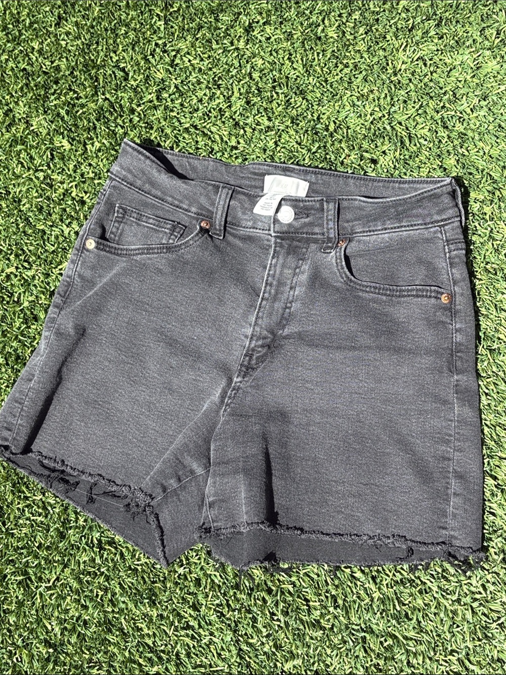 H&M Washed Gray/Black High-Rise Raw Hem Jean Shorts